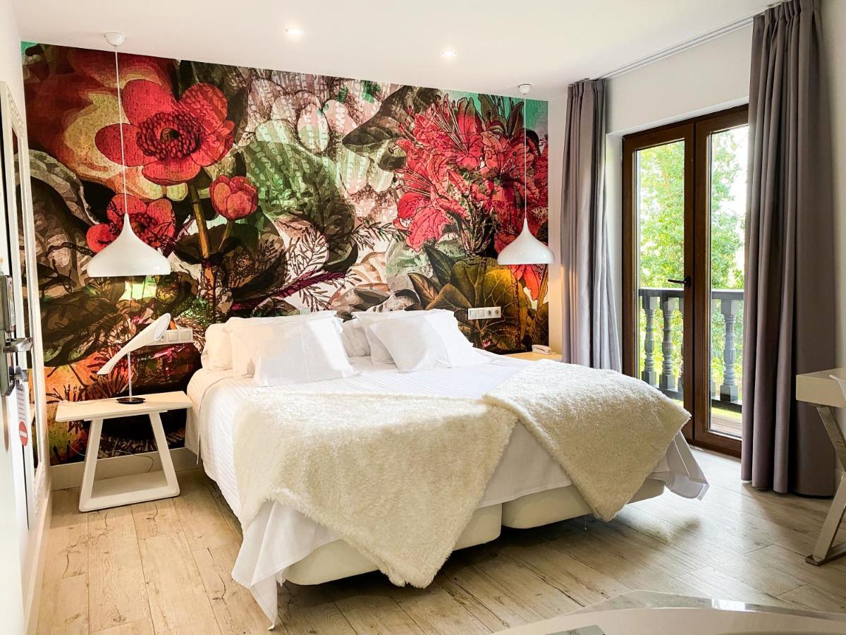 Hotel Cuevas - Adults Only Σαντιγιάνα ντελ Μαρ Εξωτερικό φωτογραφία